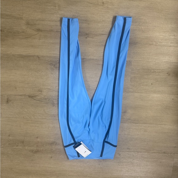 Nike Sky Blue and Black Leggings - Picture 2 of 7
